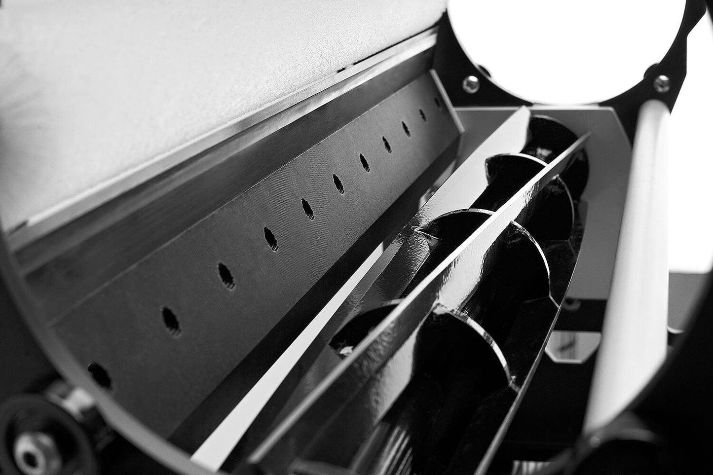 Twister T4 Trimmer - Variable Speed - closeup
