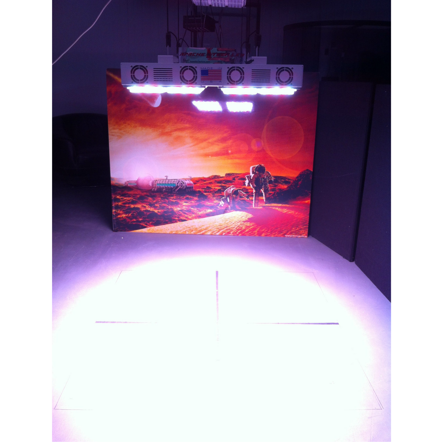 Apache Tech AT600 light