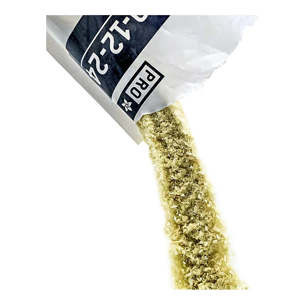 Athena Pro - Bloom 0-12-24 - soluble granules pouring from bag