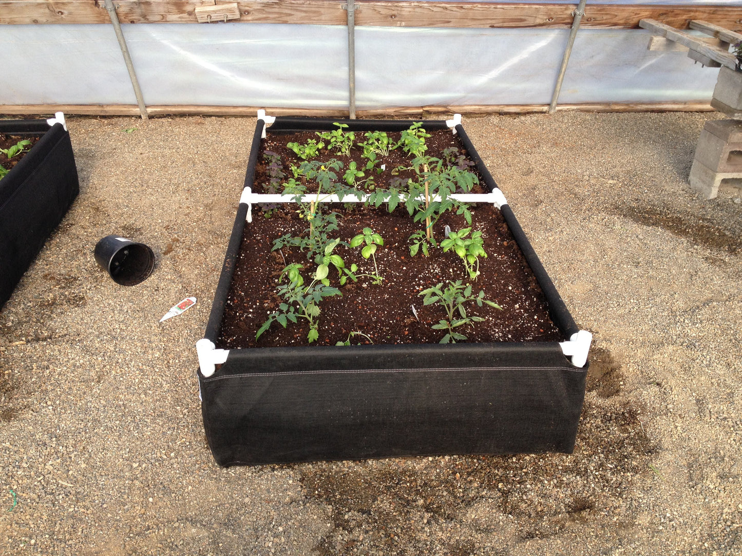 GeoPot GeoPlanter and Tray Liner Black 4' x 8' x 12" 240 Gallons