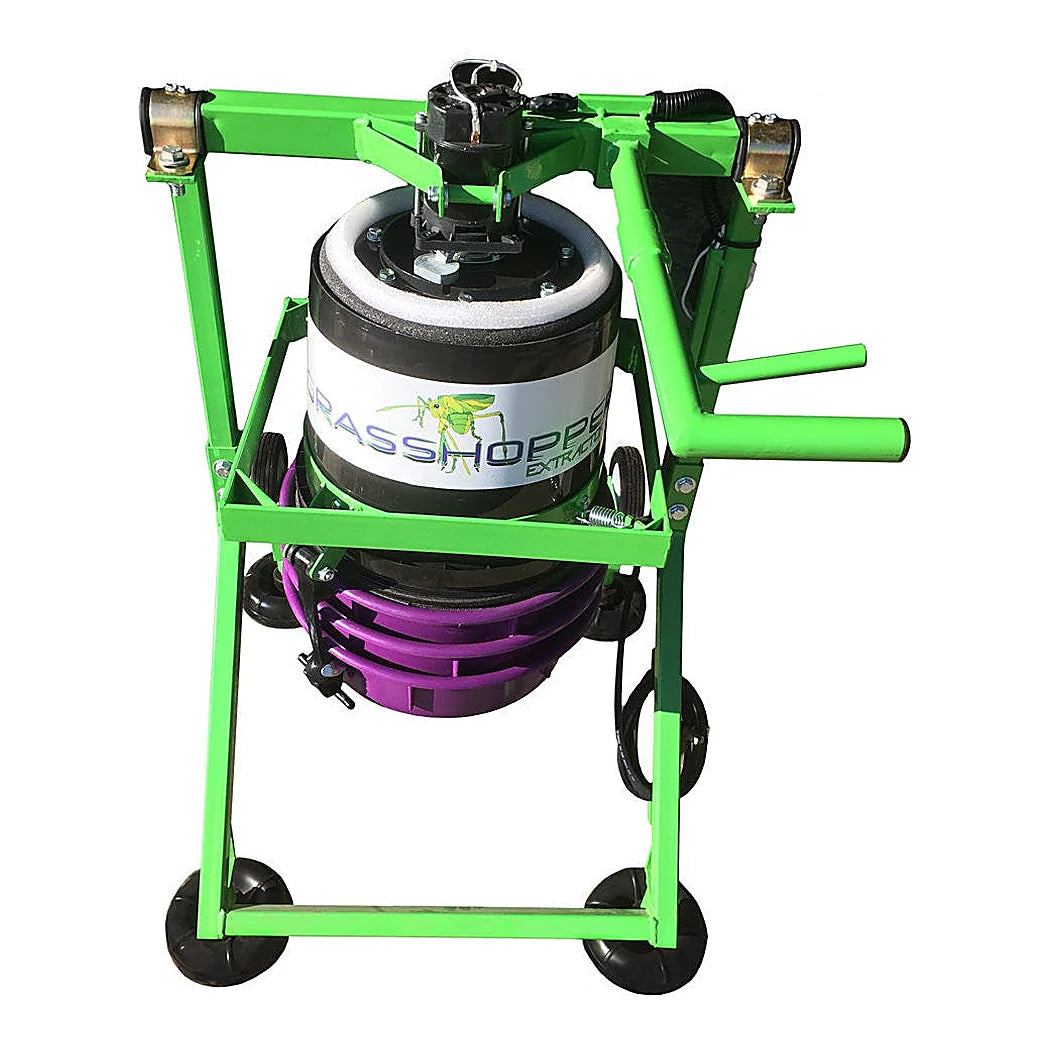 Grasshopper pollen extractor