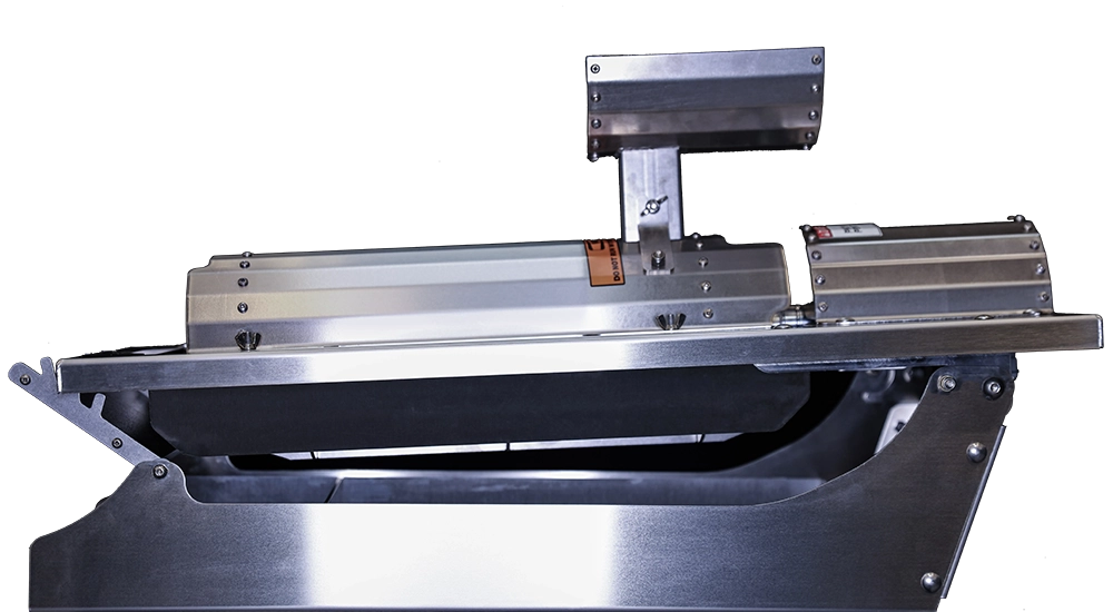 Greenbroz G Lite Grinder in dark room - Side View