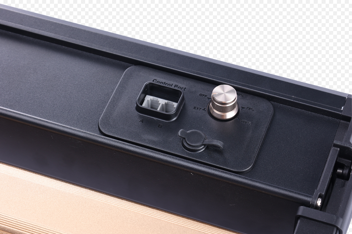 Growers Choice LED  ROI-FF650 Horticulture Lighting Fixture (650W) Dimming Port