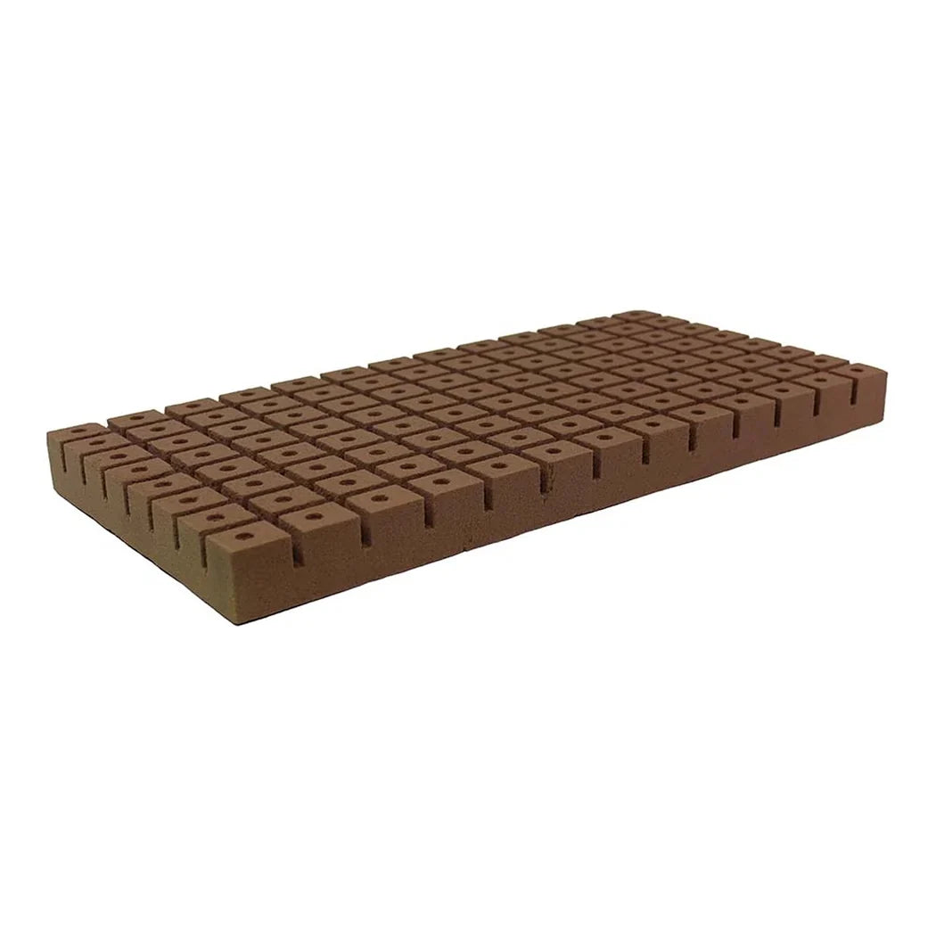 Oasis Rootcubes 1.25 in Medium Cubes (5010) 104/Sheet Case - Rootcubes 1.25 in medium cubes, 104-cell sheet