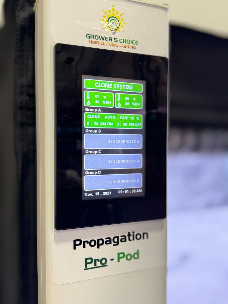 Growers Choice Pro Pod Clone & Propagation - Veg Lighting System Controller