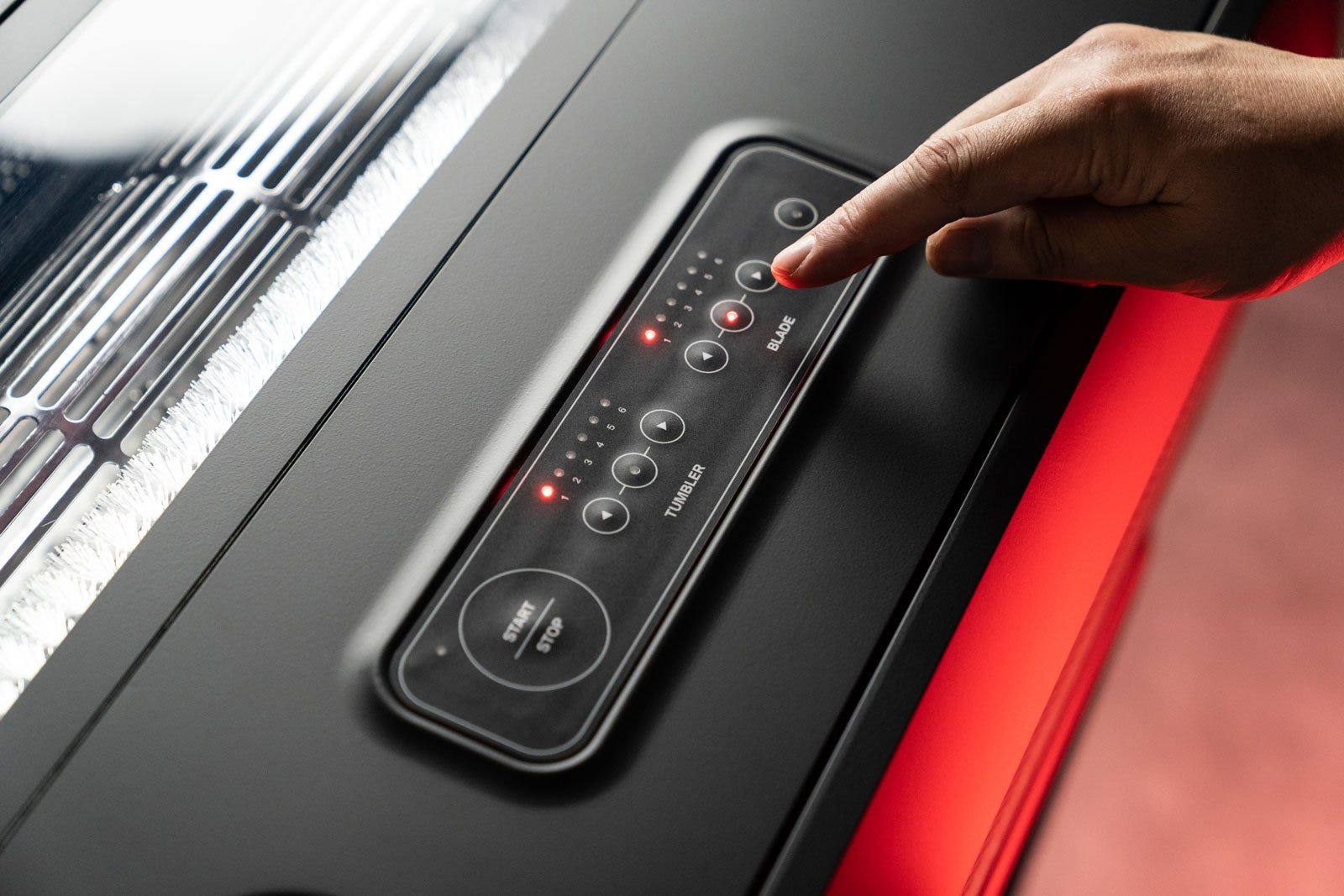 Triminator - Hybrid Control Panel