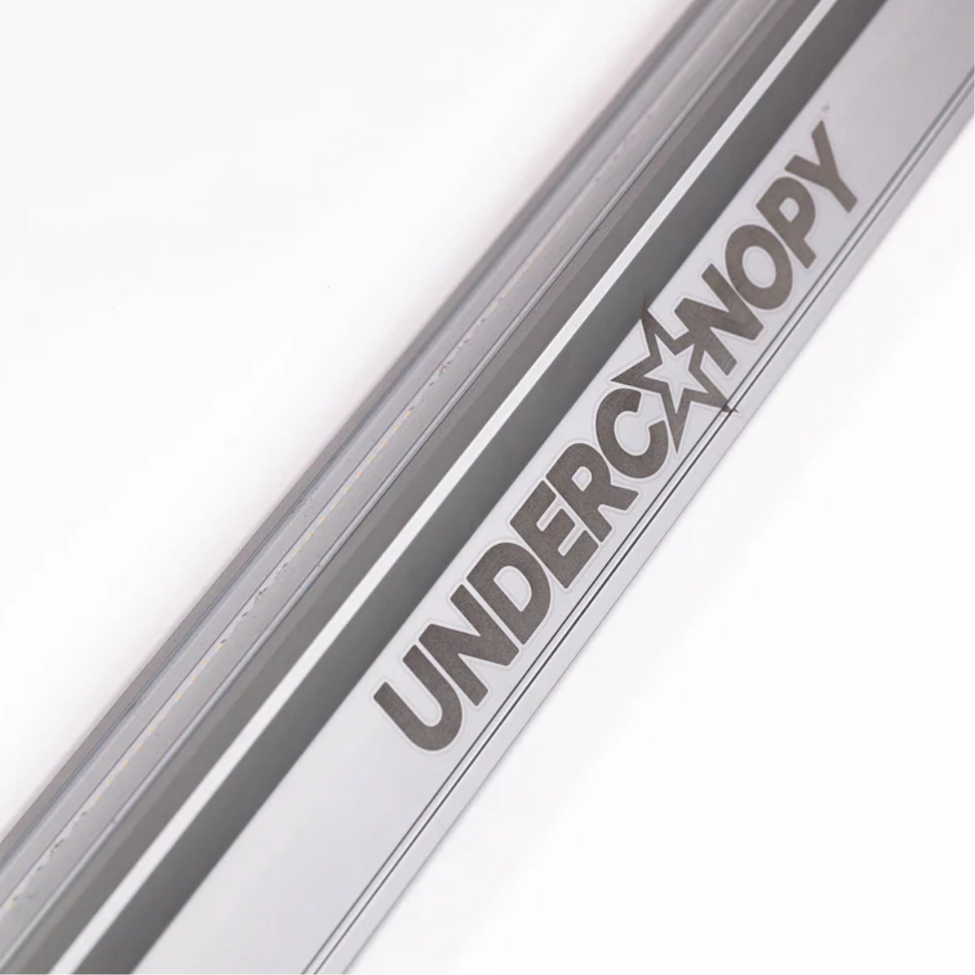 CraftFarmer Under-canopy 120w 6500k side view