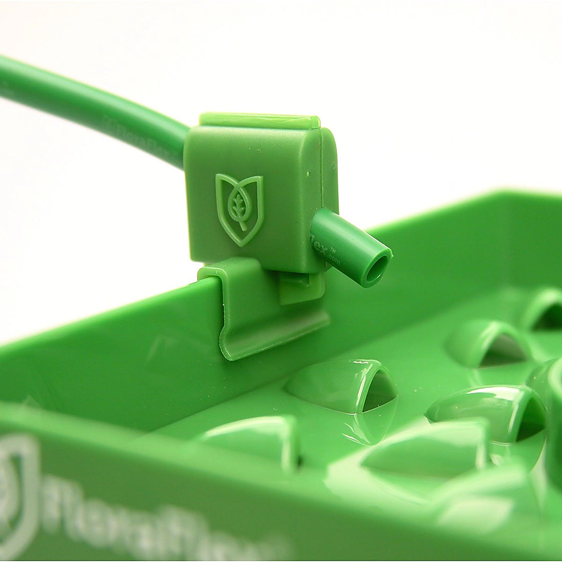 FloraFlex 6in FloraCap 3.0 in action