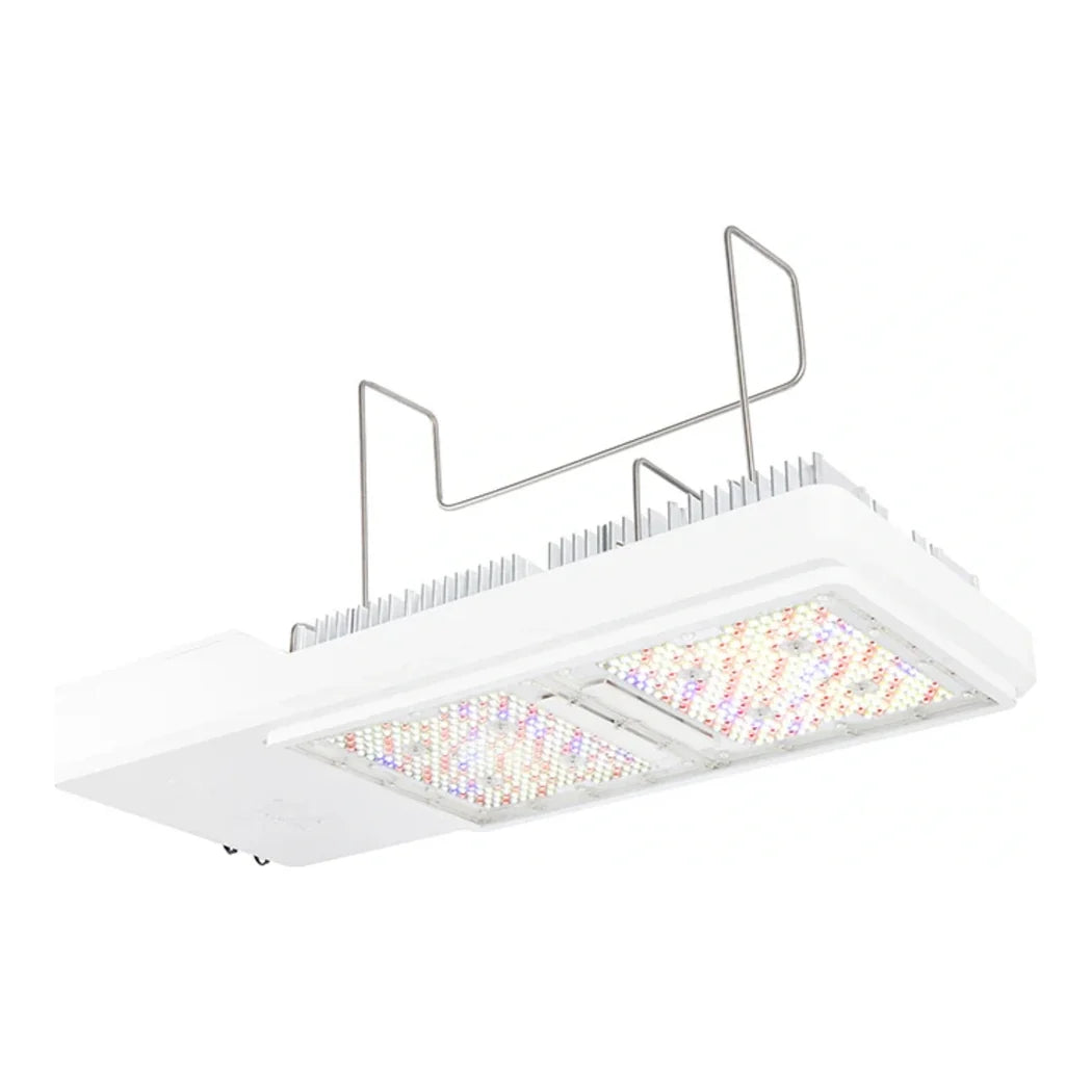 Gavita Pro CT 1930e 780W LED grow light with hanging bracket, 120-277V