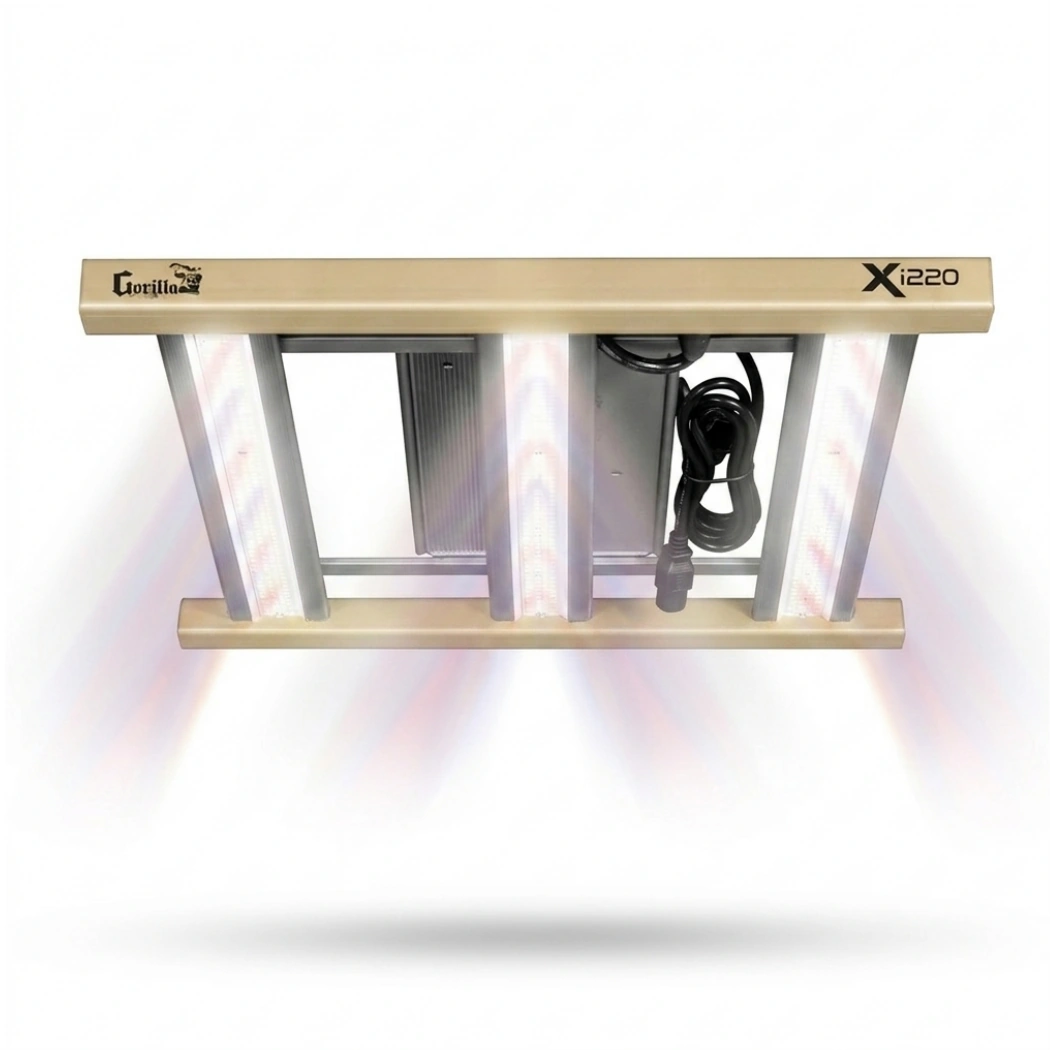 Gorilla Xi220 LED Grow Light turn on