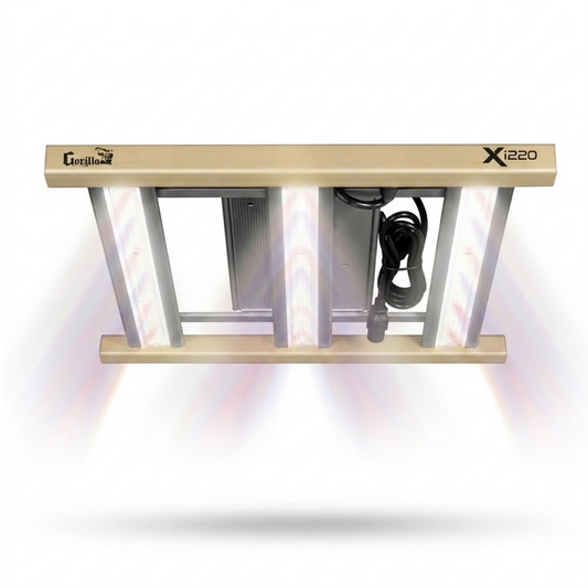 Gorilla Xi220 LED Grow Light turn on