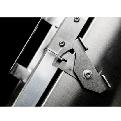 GreenBroz Alchemist 215 Trichome Extractor top tumbler latch