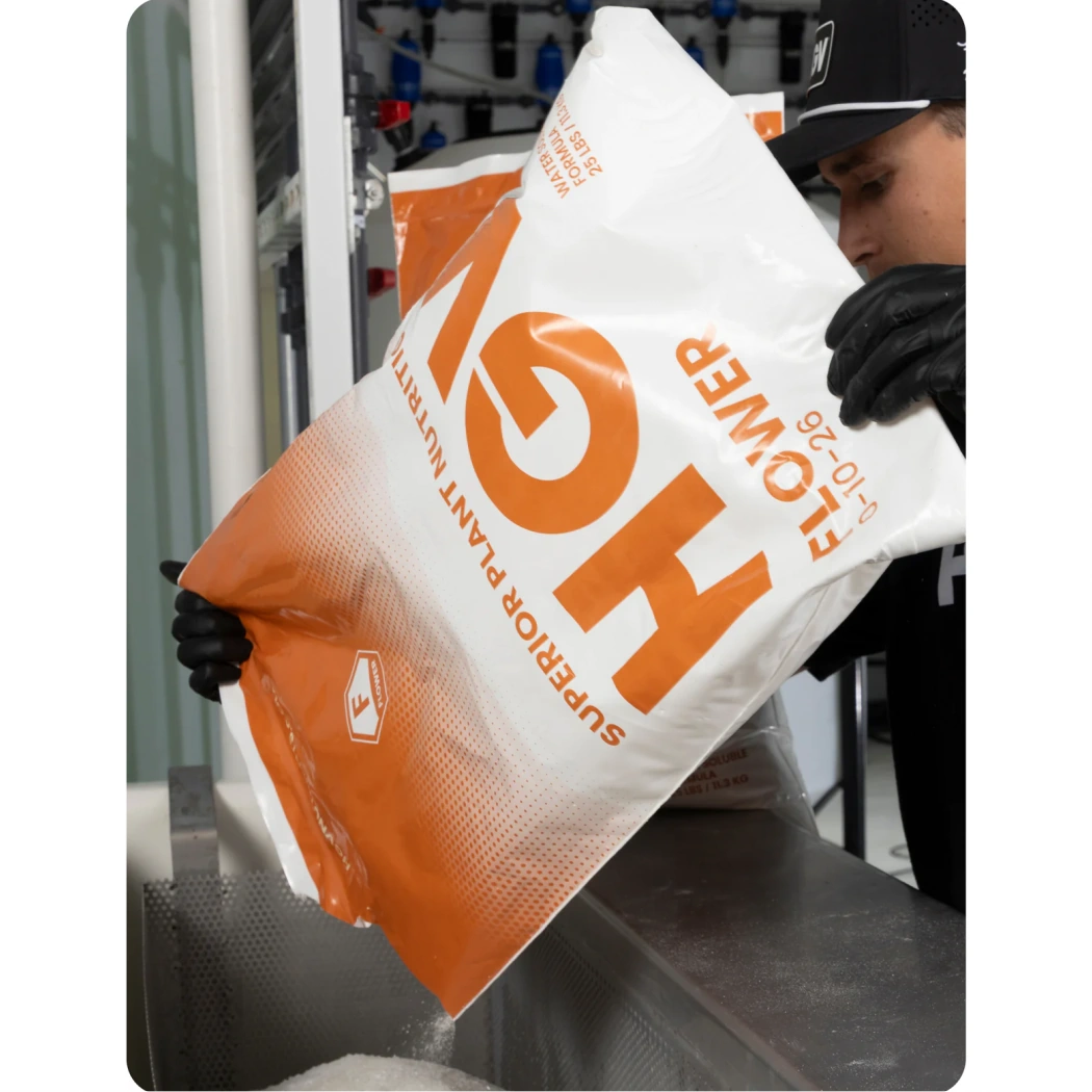 Hydrobuilder HGV Dry Flower mixing