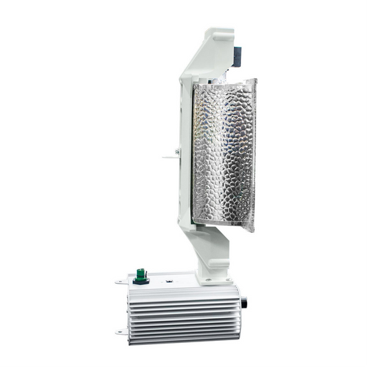 MegaPhoton 1000w DE Commercial Fixture with Lamp 277v side view