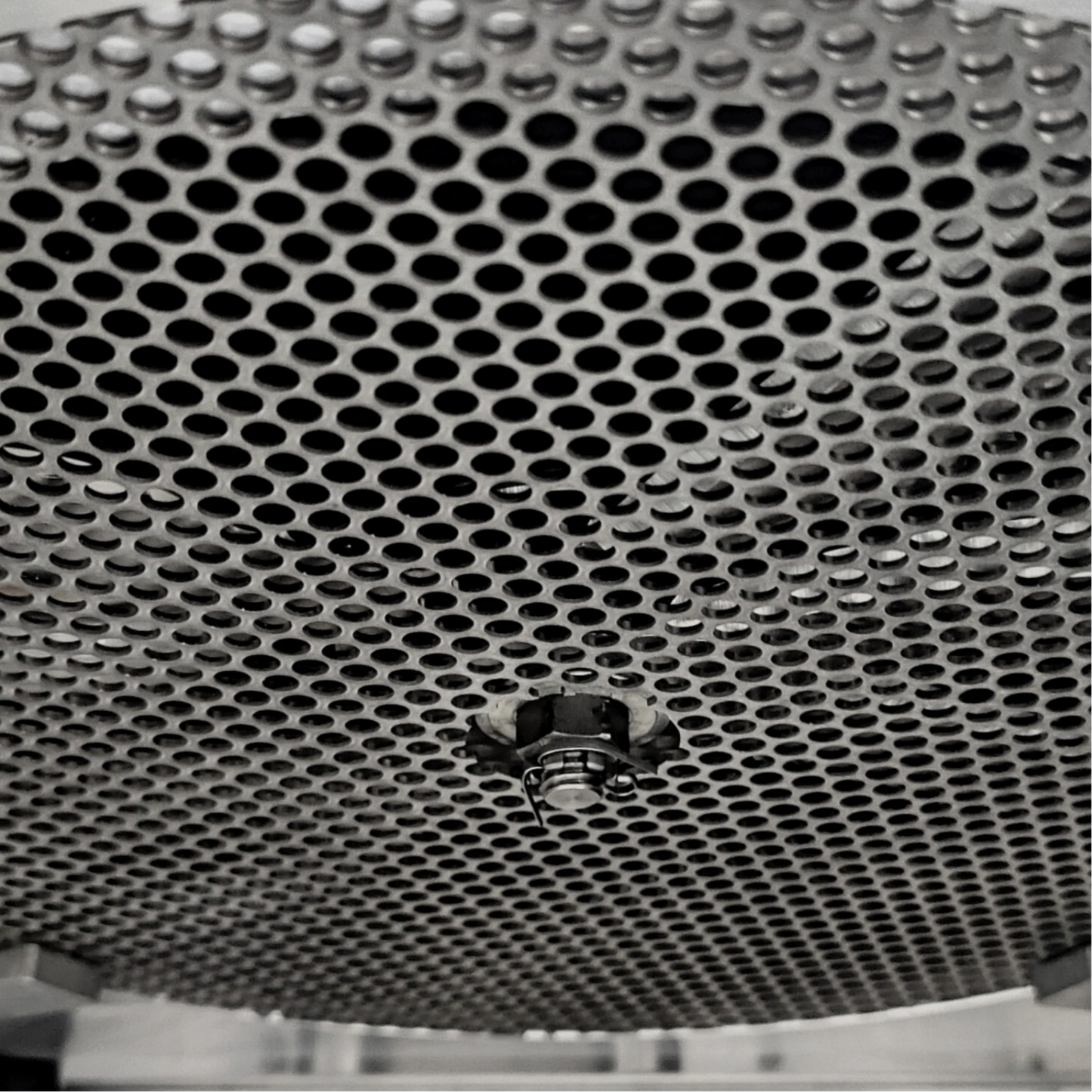 STM Revolution 2.0 Commercial Cannabis Grinder Efficient Flower Processing Grill