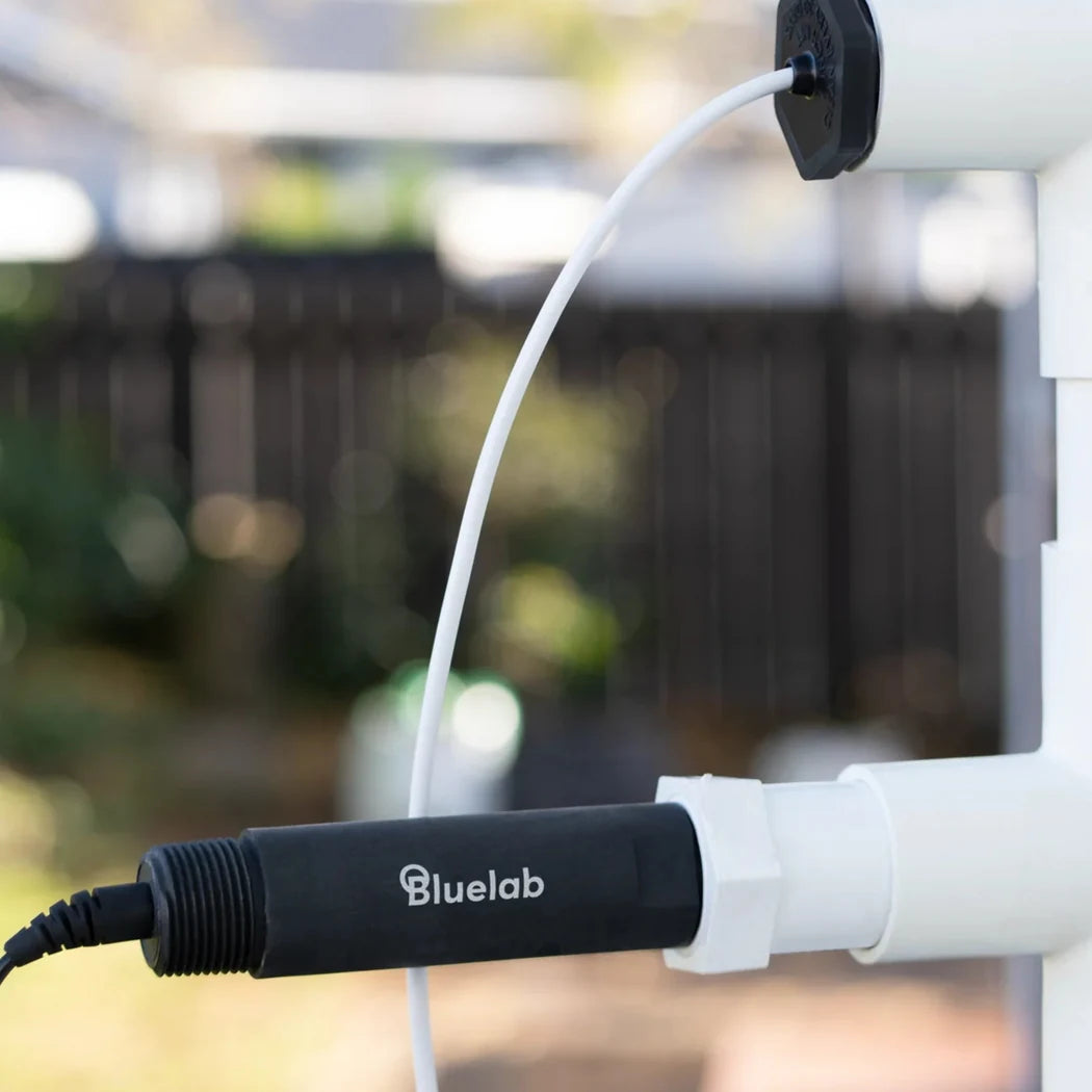 Bluelab Inline pH Probe installed in an irrigation line