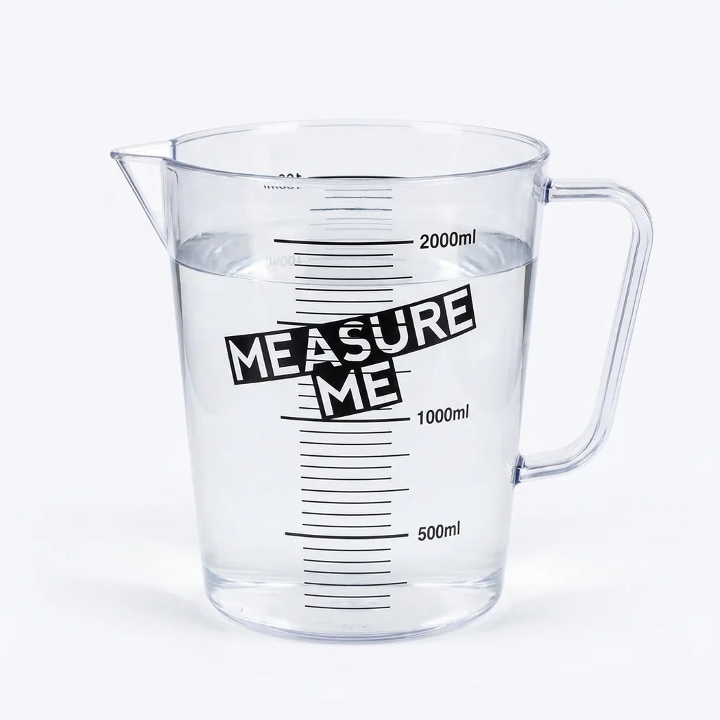[DLW-GMC] Gro1 Measure Me 2000ml measuring cup holding water in its clear body