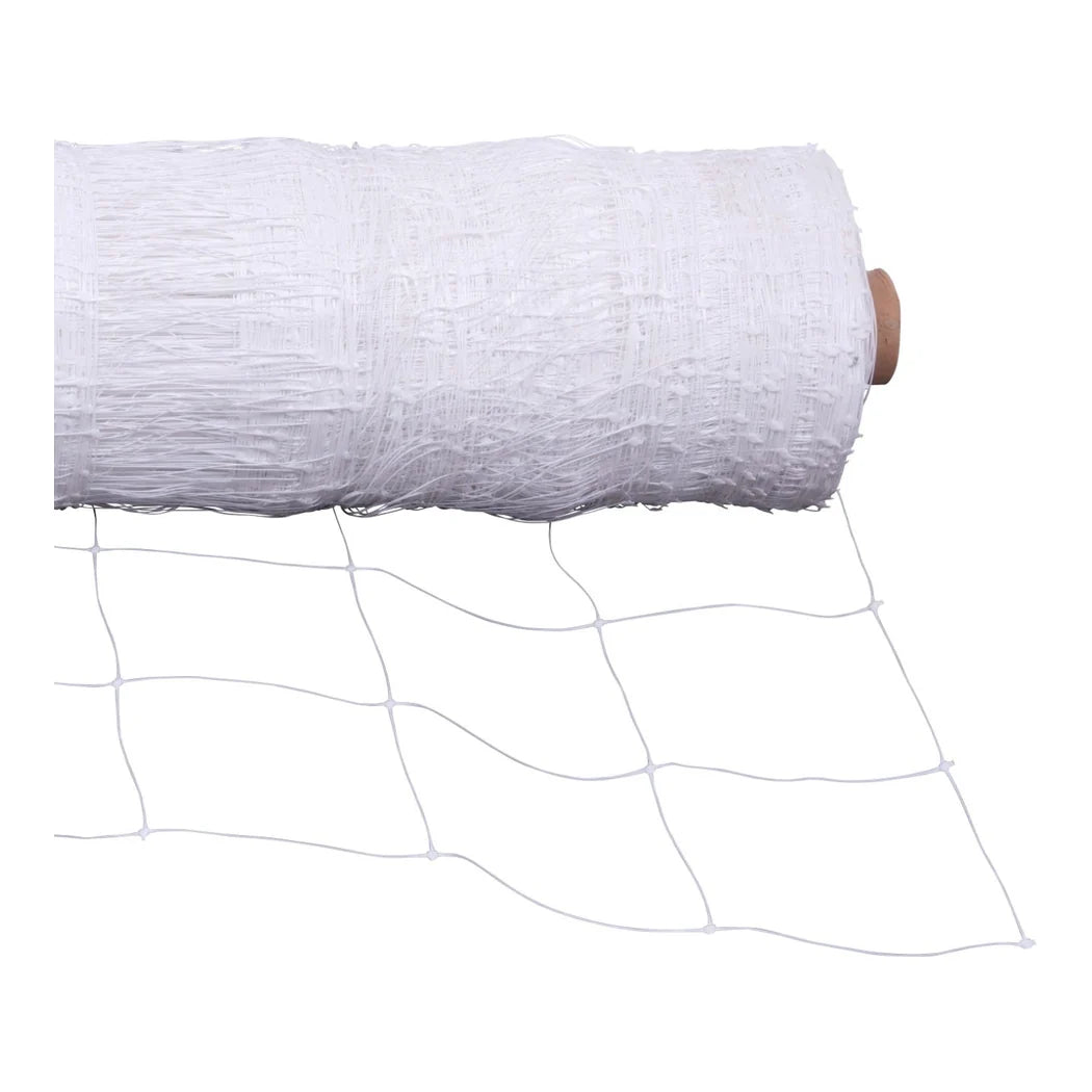 Growers Edge Trellis Netting 4 ft x 3280 ft | 6 in Mesh Bulk Roll - roll end, close view