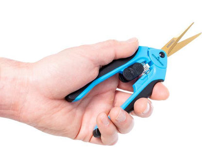 Premium Ergonomic Curved Titanium Blade Pruner - grip in hand