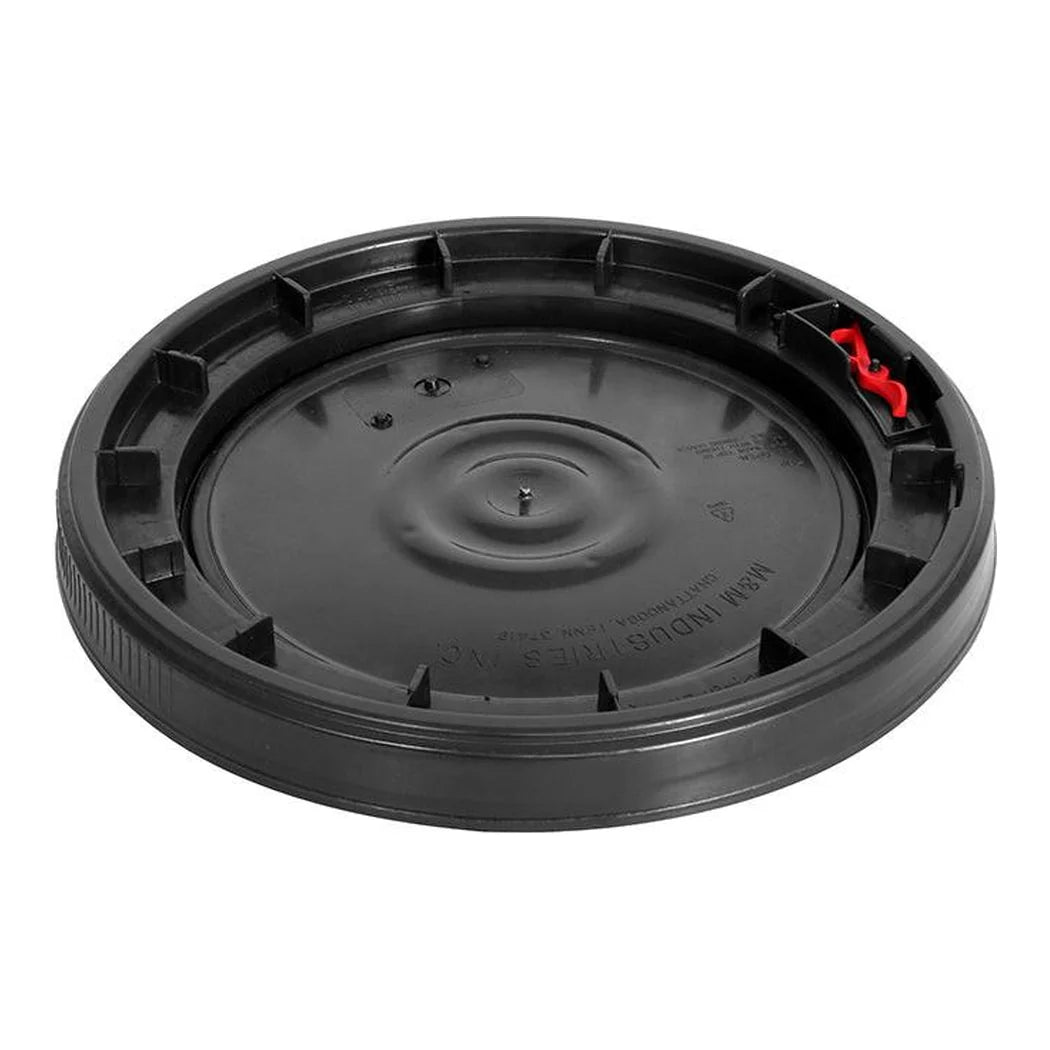 Integra Boost curing bucket lid with safety latch and soft O-ring seal