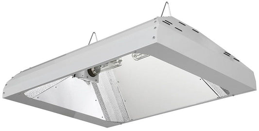 Sun System LEC 630 - 347 / 480 Volt w/ 3100 K Lamps