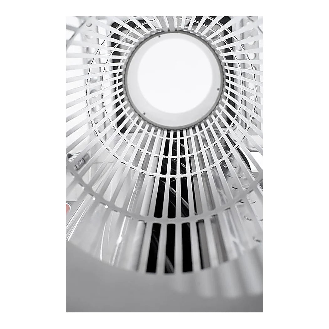 Twister T2 trimmer tumbler close-up